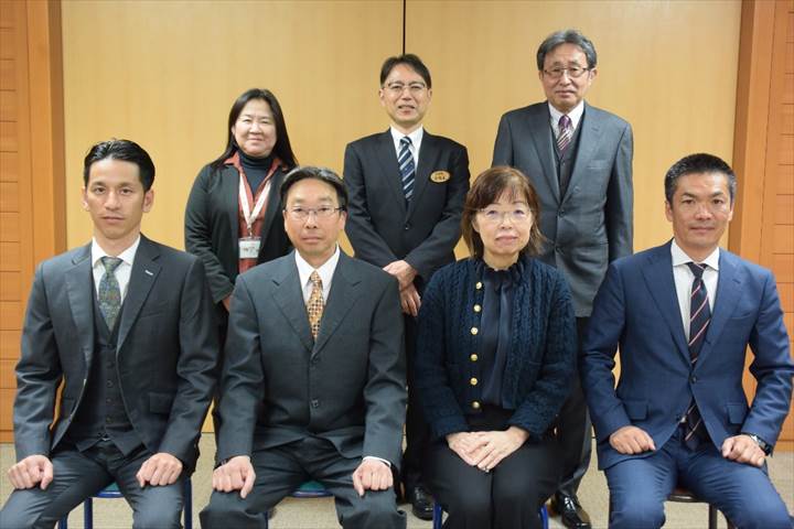特別表彰受賞者の記念撮影